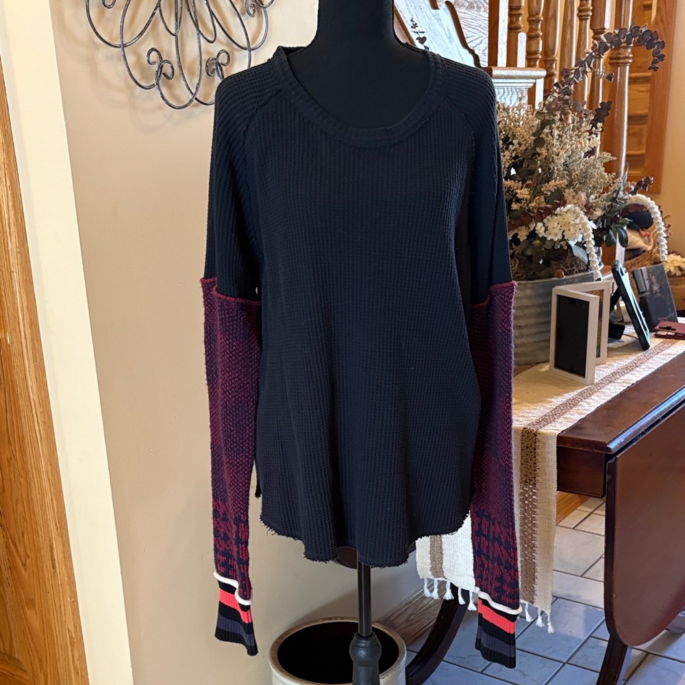 We The Free Dark Blue Long Sleeve Waffle Knit Top with Maroon Patterned Sleeves